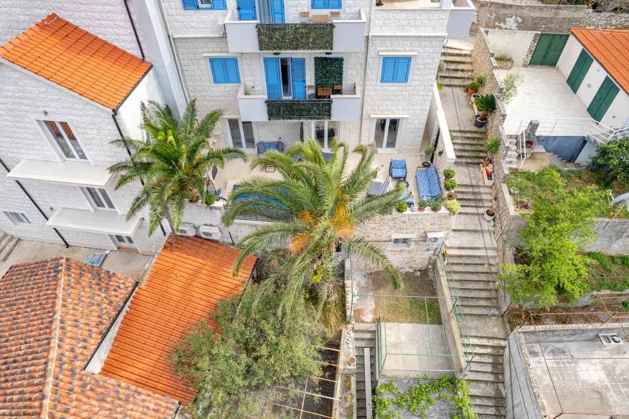 Villa Capitis In The Center Hvar Town Bagian luar foto